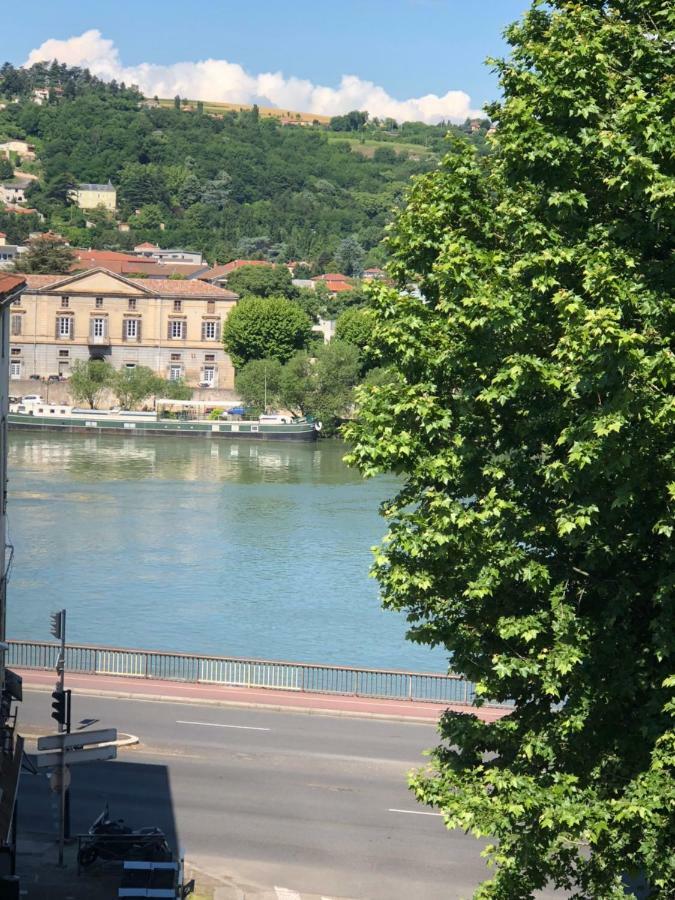 Suite Au Bord Du Rhone В'єнна Екстер'єр фото